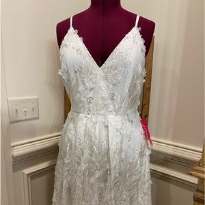 Gorgeous floor length dress size 12